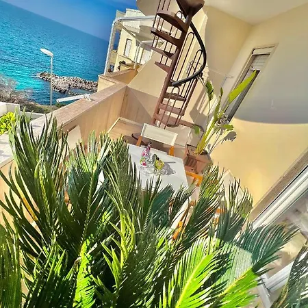 Διαμέρισμα Attico Vista Mareblu